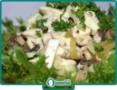 Маленькая фотография блюда по рецепту «Салат из вешенок с кальмарами »